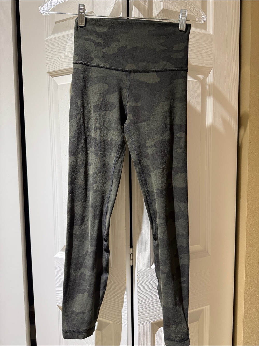 Lululemon Align Green Camouflage 25” Leggings
